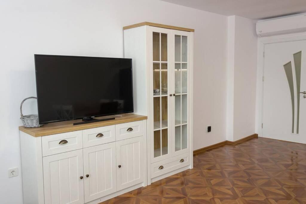 Perfect Summer Vacation Rental - One-Bedroom Flat By Flat Mаnager Topola Buitenkant foto